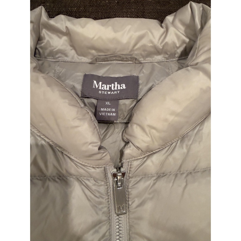 Martha Stewart Jacket Womens XL Silver Short Sleeve Down Puffer Packable Quilted - Picture 8 of 16